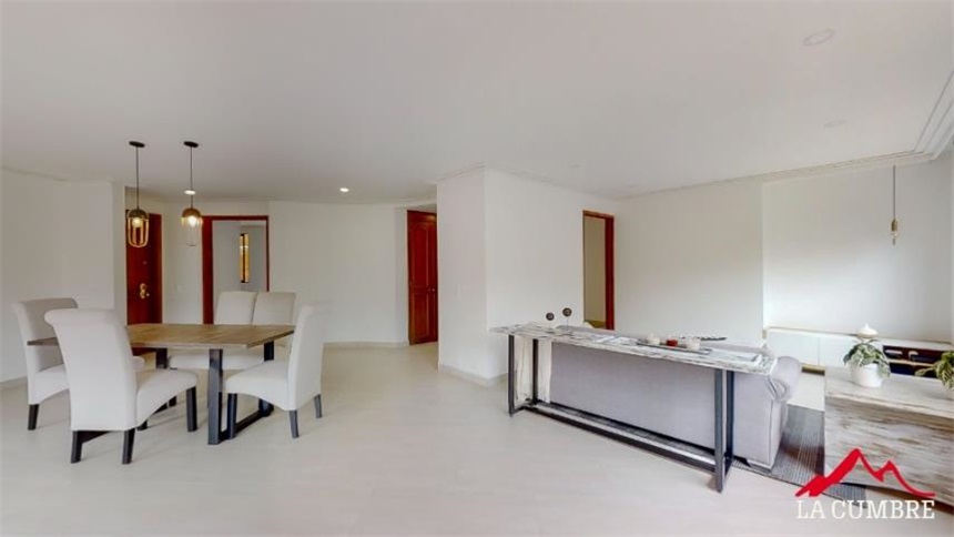 Apartamento de 3 alcobas en arriendo en Granizal, Medellín, 180 m² · foto 3 de 12