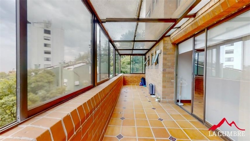 Apartamento de 3 alcobas en arriendo en Granizal, Medellín, 180 m² · foto 10 de 12