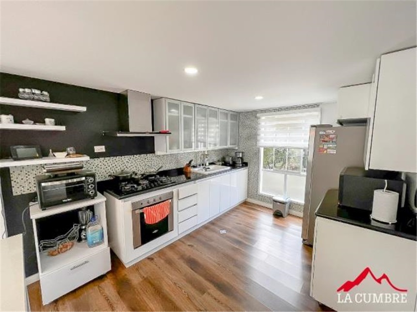 Casa en venta en El Poblado, Medellín 5