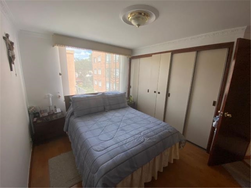 Piso – Bogotá, Bosques de San Jorge, Localidad Suba - Más
