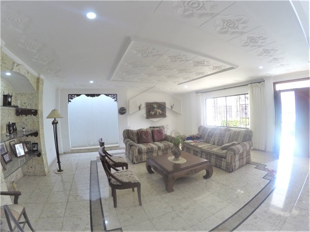Casa en venta en El Recreo, Montería · foto 3 de 24