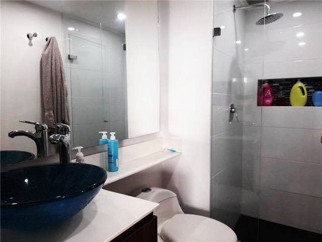 Apartamento de 2 alcobas en venta en El Diamante, Medellín, 100 m² · foto 10 de 12