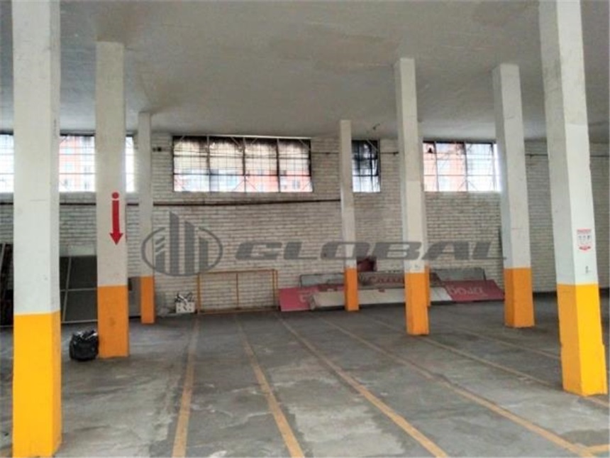 Bodega en Arriendo - Más