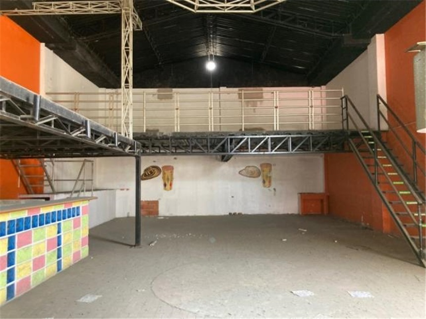 Local en Arriendo - Vista 5