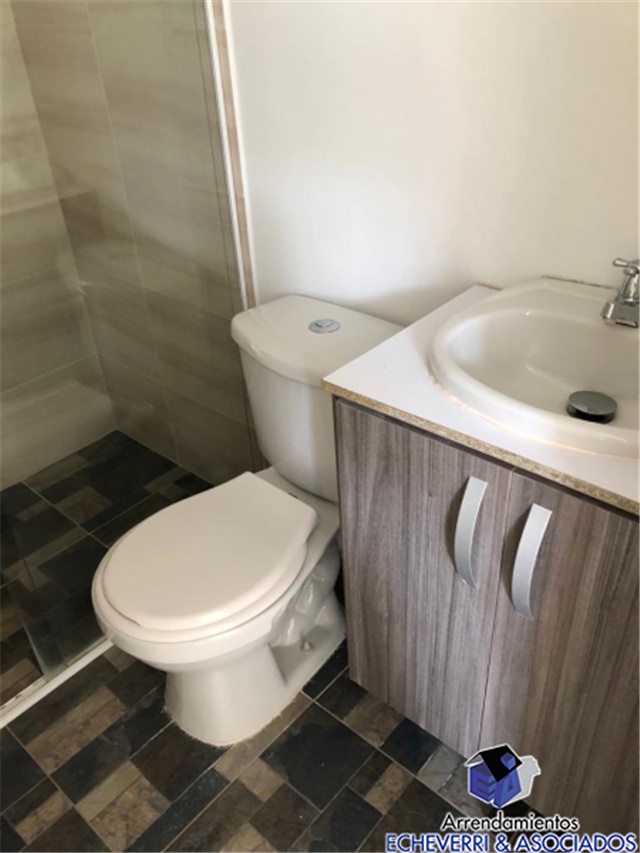Apartamento de 2 alcobas en venta en San Jose, Sabaneta, 58 m² · foto 4 de 6