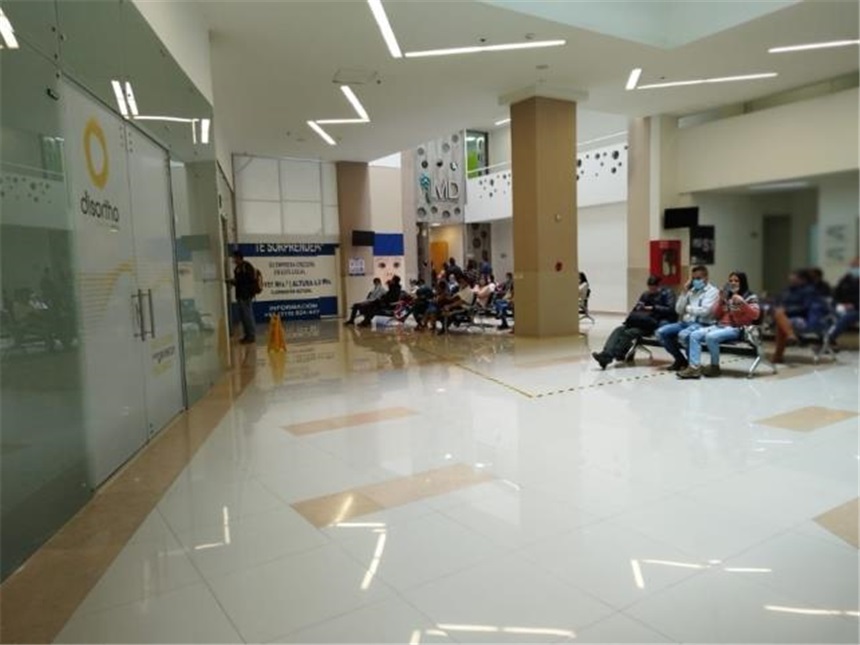 Local en venta en Cable, Manizales, 78 m² · foto 2 de 17