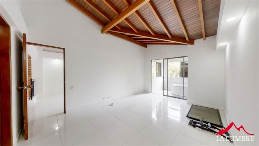 Casa en arriendo en El Poblado, Medellín · foto 13 de 14