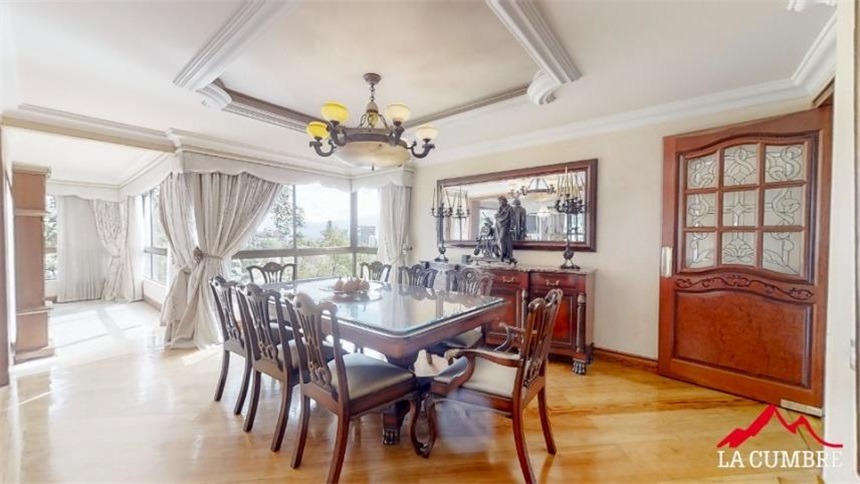Apartamento de 4 alcobas en arriendo en Los Naranjos, Medellín, 434 m² · foto 6 de 11