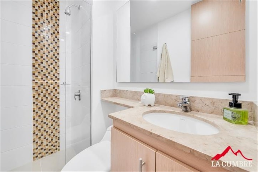 Apartamento de 3 alcobas en arriendo en Vía Las Palmas, Medellín, 73 m² · foto 11 de 15