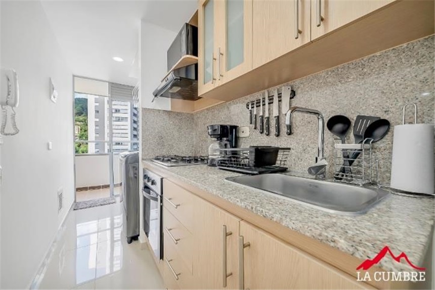 Apartamento de 3 alcobas en arriendo en Vía Las Palmas, Medellín, 73 m² · foto 4 de 15