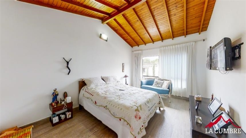 Casa de 3 alcobas en venta en Loma De Las Brujas, Envigado, 133 m² · foto 9 de 10