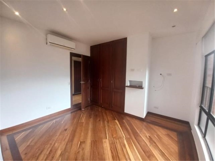 Apartamento en venta en Normandia, Cali · foto 7 de 18