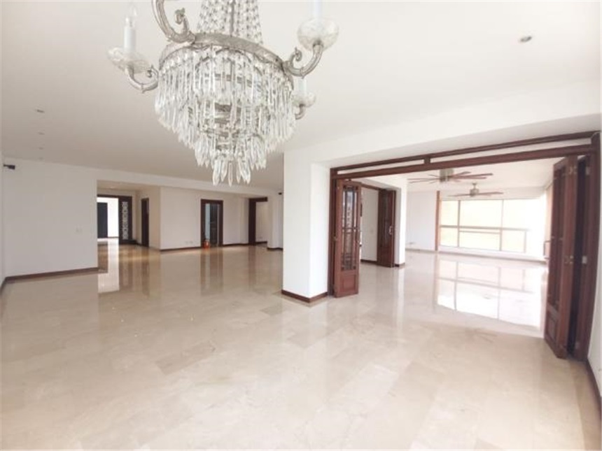 Apartamento en venta en Normandia, Cali · foto 6 de 18