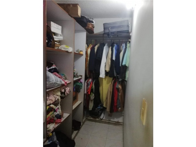 Casa de 7 alcobas en venta en Miraflores, Cali, 290 m² · foto 10 de 24