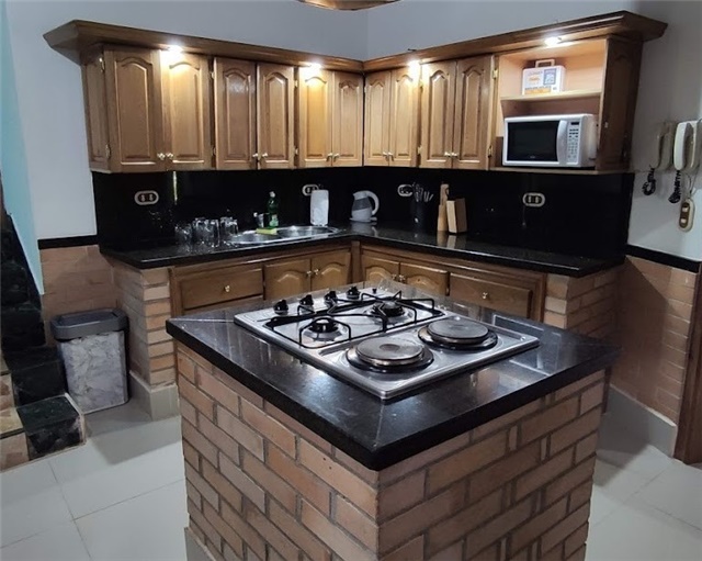 Casa de 2 alcobas en venta en La Frontera, Envigado, 360 m² · foto 5 de 14