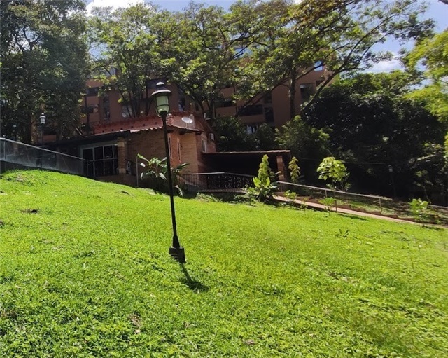 Casa de 2 alcobas en venta en La Frontera, Envigado, 360 m² · foto 14 de 14