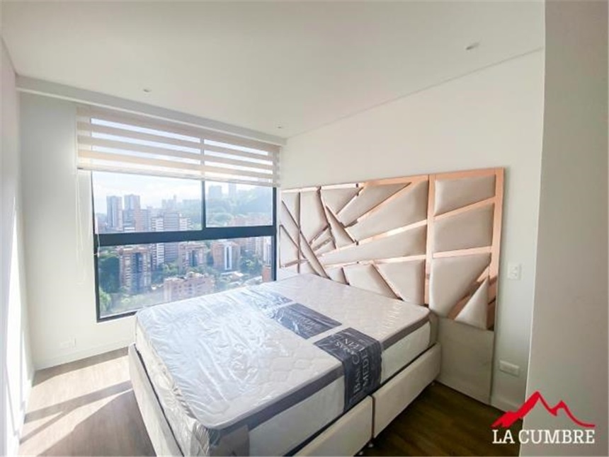 Apartamento en arriendo en El Poblado, Medellín · foto 10 de 17