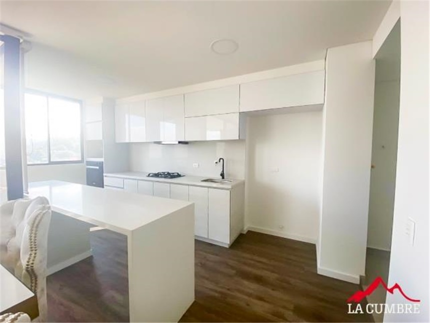 Apartamento en arriendo en El Poblado, Medellín · foto 6 de 17