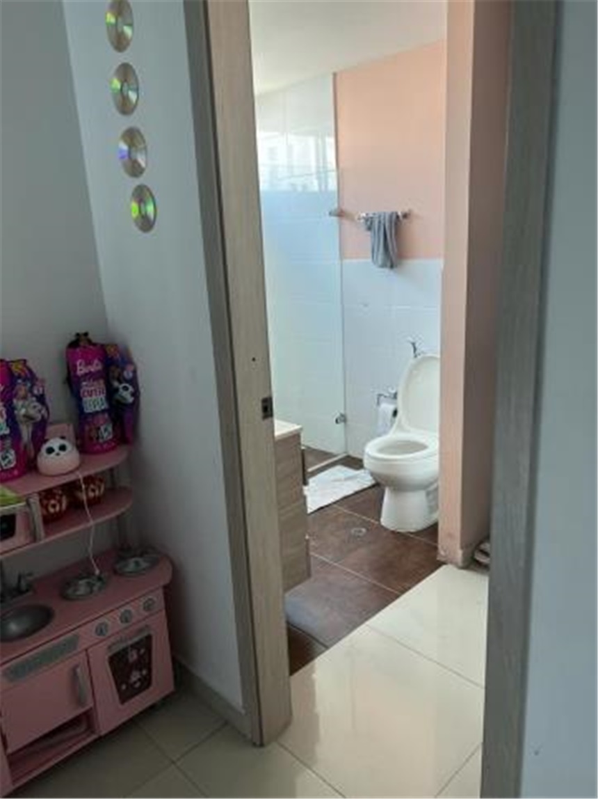 Apartamento de 4 alcobas en venta en Altos Del Prado, Barranquilla, 186 m² · foto 11 de 17