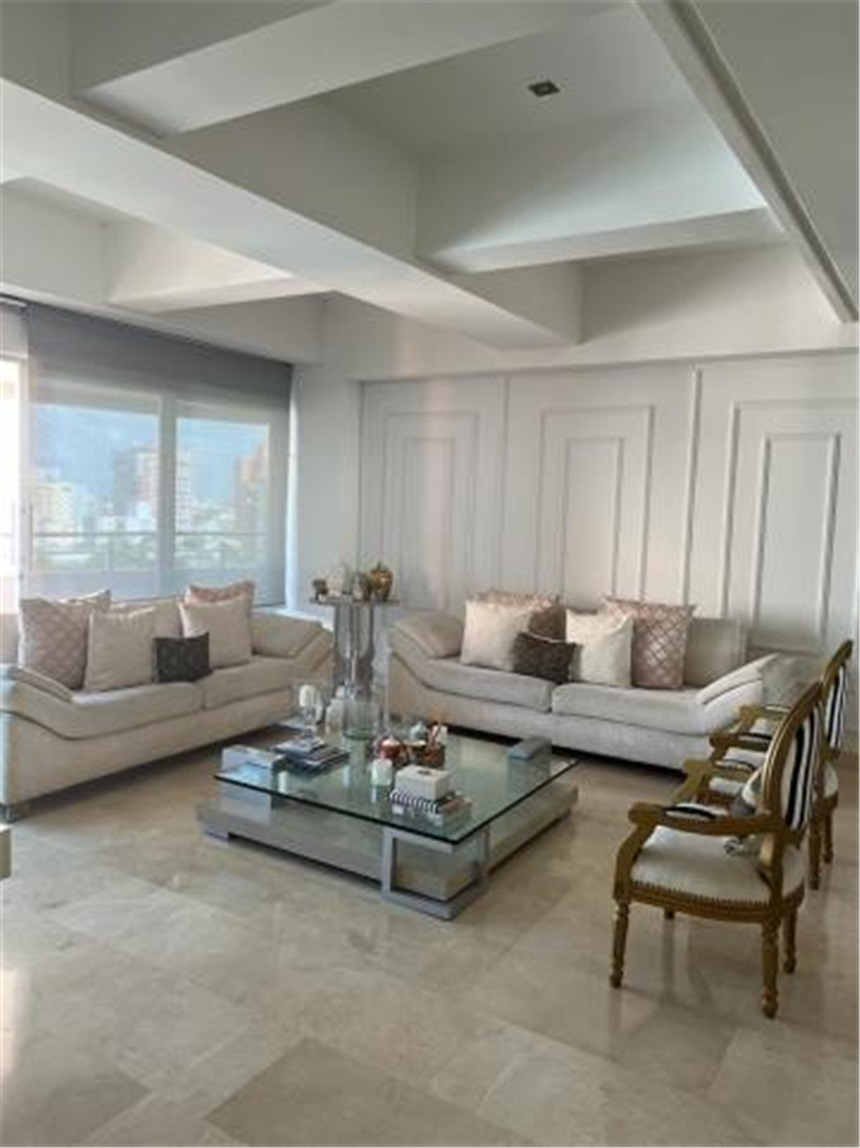 Apartamento de 4 alcobas en venta en Altos Del Prado, Barranquilla, 186 m² · foto 2 de 17