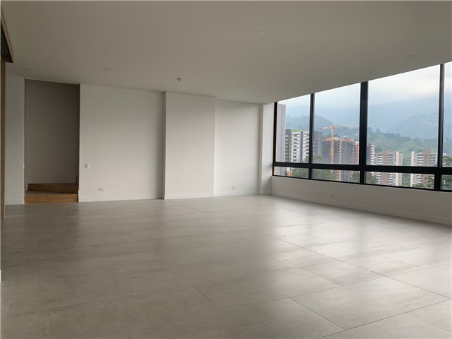Apartamento en venta en Loma De Las Brujas, Envigado · foto 5 de 19