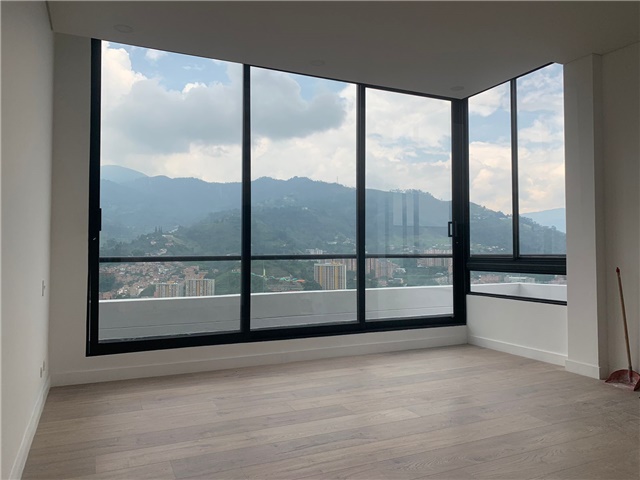 Apartamento en venta en Loma De Las Brujas, Envigado · foto 15 de 19