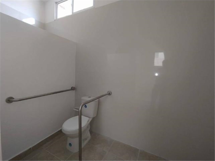 Edificio en Arriendo - Más
