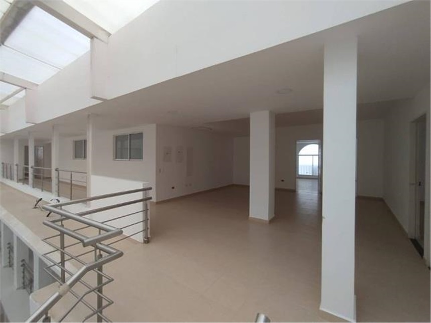Edificio en Arriendo - Vista 5