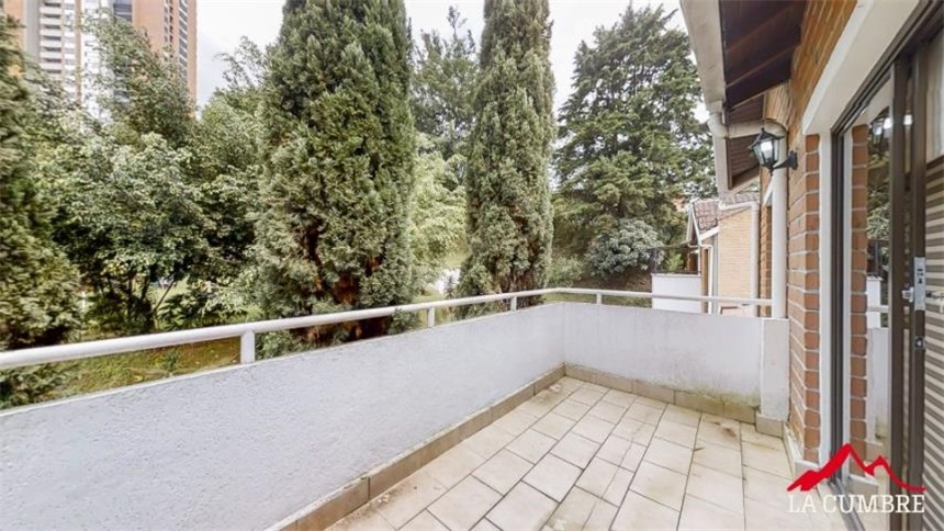Casa de 6 alcobas en venta en Granizal, Medellín, 330 m² · foto 16 de 19