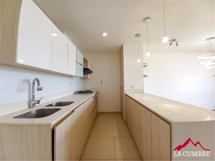 Apartamento en Arriendo - Więcej