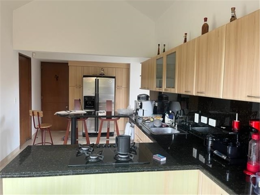 Casa de 5 alcobas en venta en Casa Blanca, Bogotá, 315 m² · foto 8 de 24