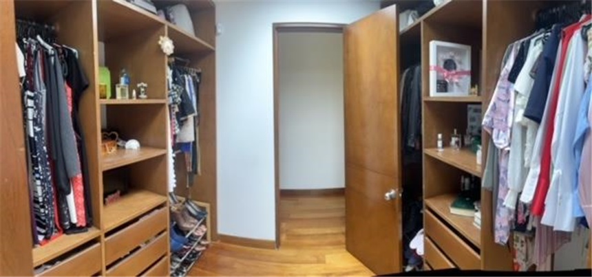 Casa de 5 alcobas en venta en Casa Blanca, Bogotá, 315 m² · foto 18 de 24