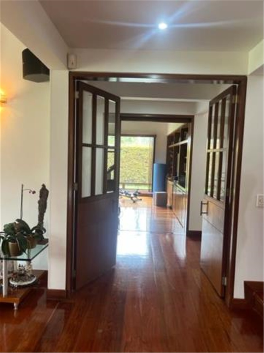 Casa de 5 alcobas en venta en Casa Blanca, Bogotá, 315 m² · foto 11 de 24