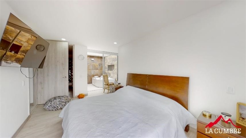 Apartamento de 3 alcobas en arriendo en Torres De Santa Barbara, Envigado, 156 m² · foto 12 de 14