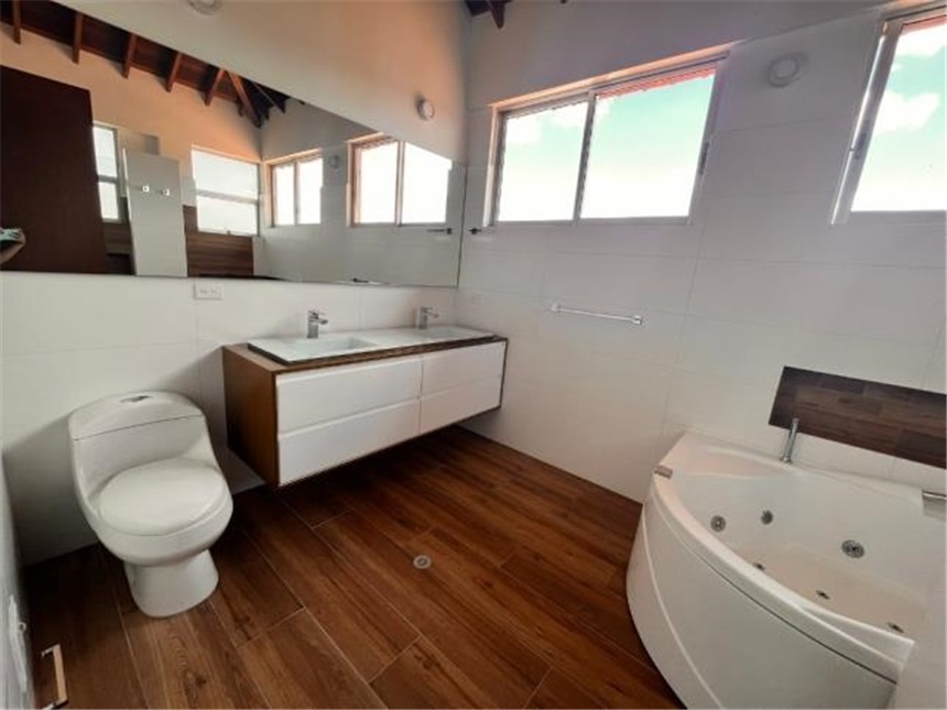 Casa en venta en Calahorra, Cajicá · foto 13 de 24