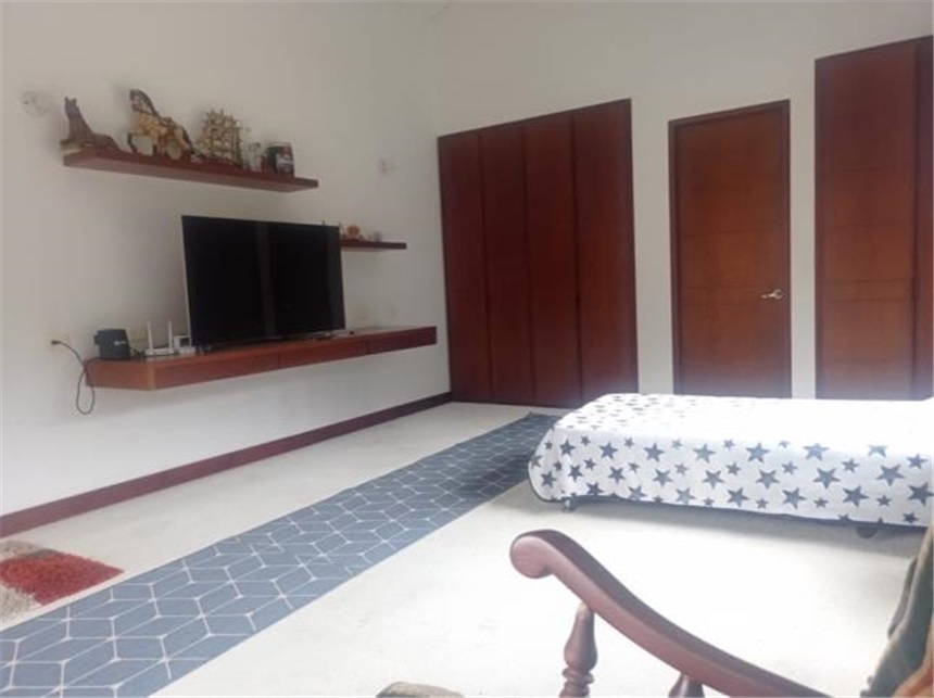 Casa de 3 alcobas en venta en Cr. Valles De Cajica, Cajicá, 889 m² · foto 15 de 24