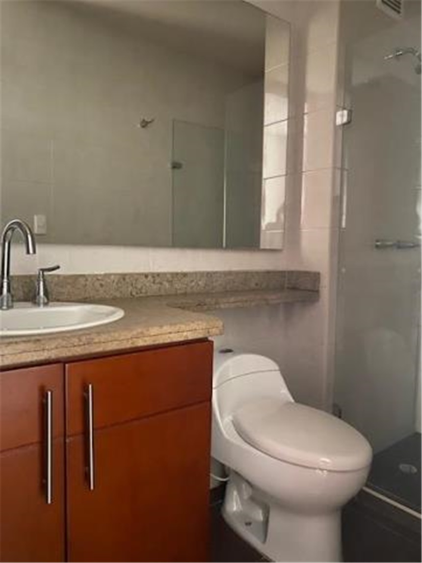 Piso – Bogotá, J.J. Vargas, Localidad Barrios Unidos - Más