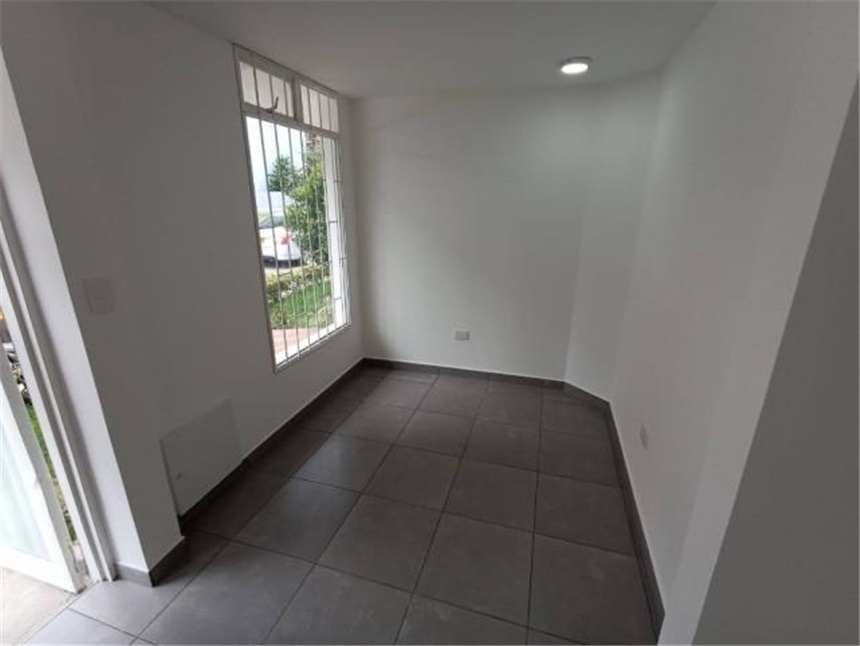 Local en Arriendo - Vista 3