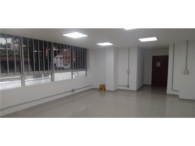 Oficina en Arriendo - Vista 4