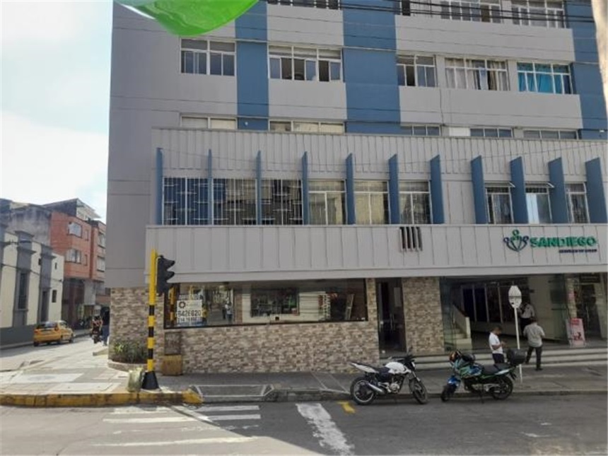 Local en Arriendo - Vista 2