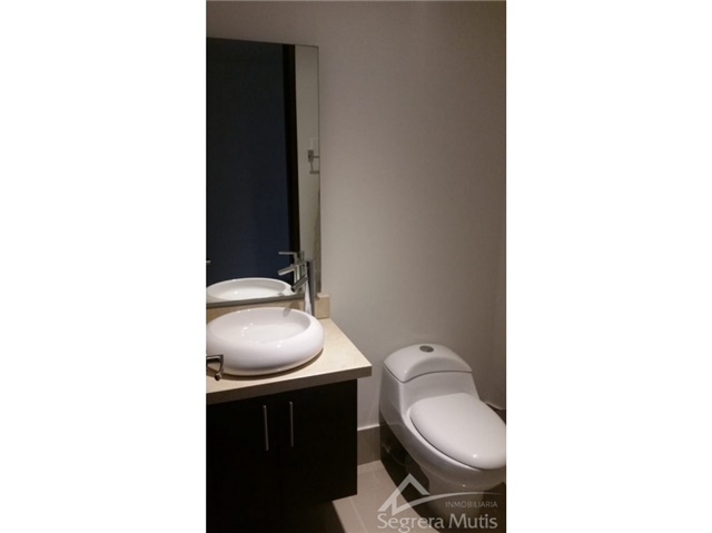 Apartamento en arriendo en El Laguito, Cartagena · foto 8 de 11