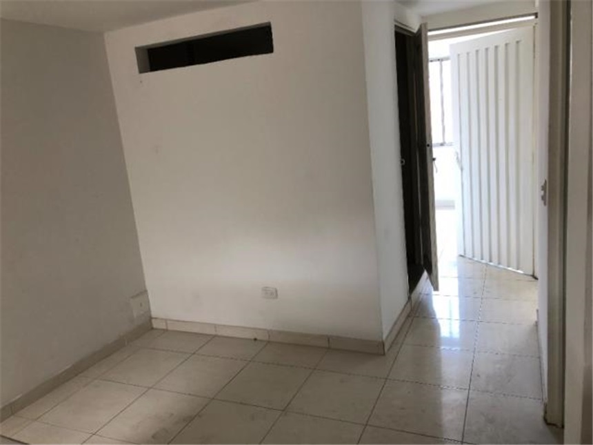Casa de 18 alcobas en venta en Santa Monica Popular, Cali, 420 m² · foto 13 de 17