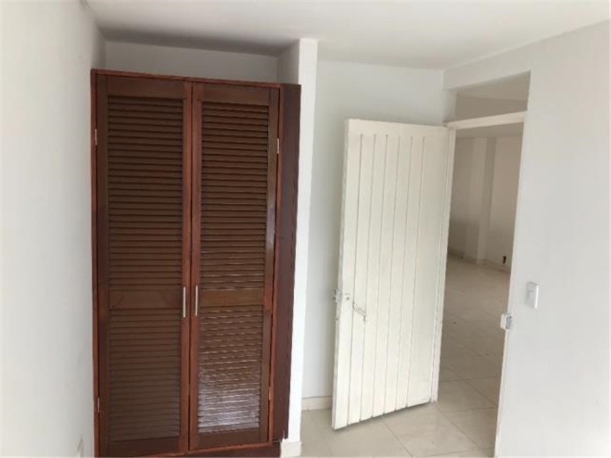 Casa de 18 alcobas en venta en Santa Monica Popular, Cali, 420 m² · foto 10 de 17