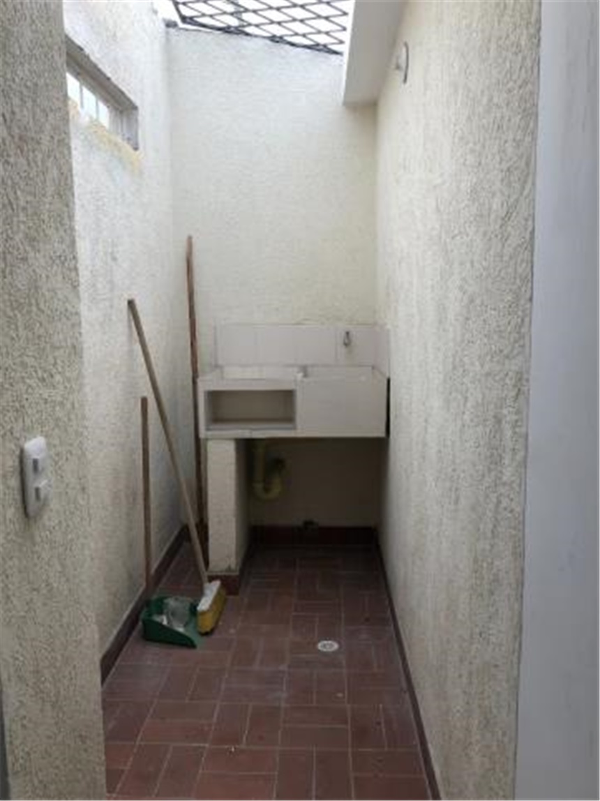 Casa de 18 alcobas en venta en Santa Monica Popular, Cali, 420 m² · foto 15 de 17