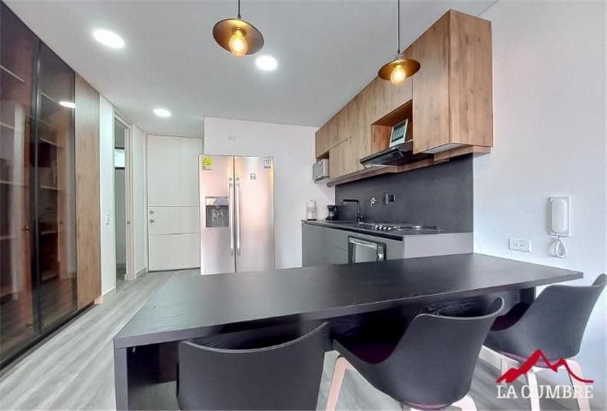 Apartaestudio en arriendo en El Poblado, Medellín · foto 4 de 10