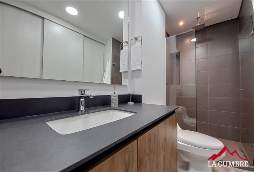 Apartaestudio en arriendo en El Poblado, Medellín · foto 9 de 10