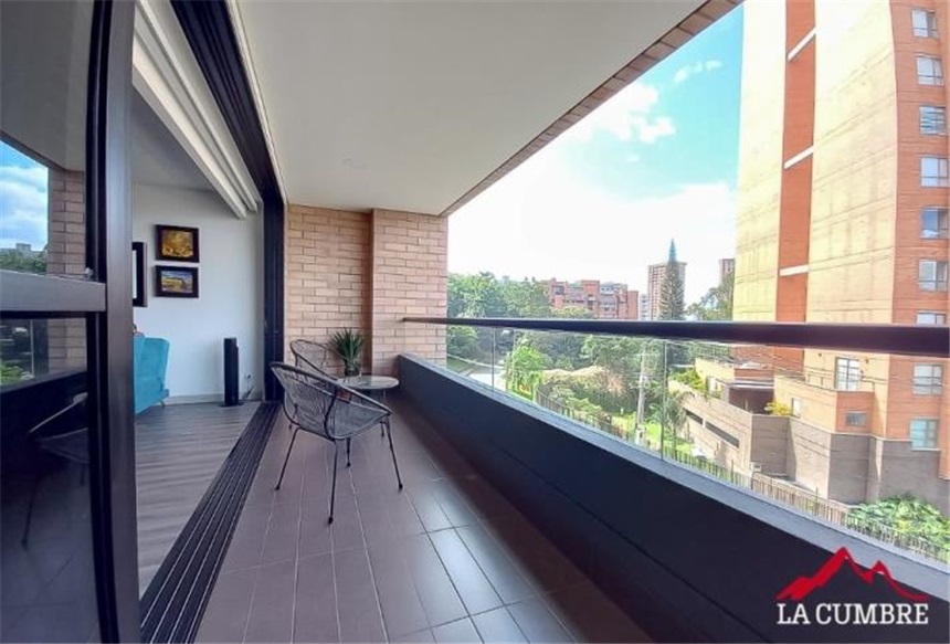 Apartaestudio en arriendo en El Poblado, Medellín · foto 3 de 10