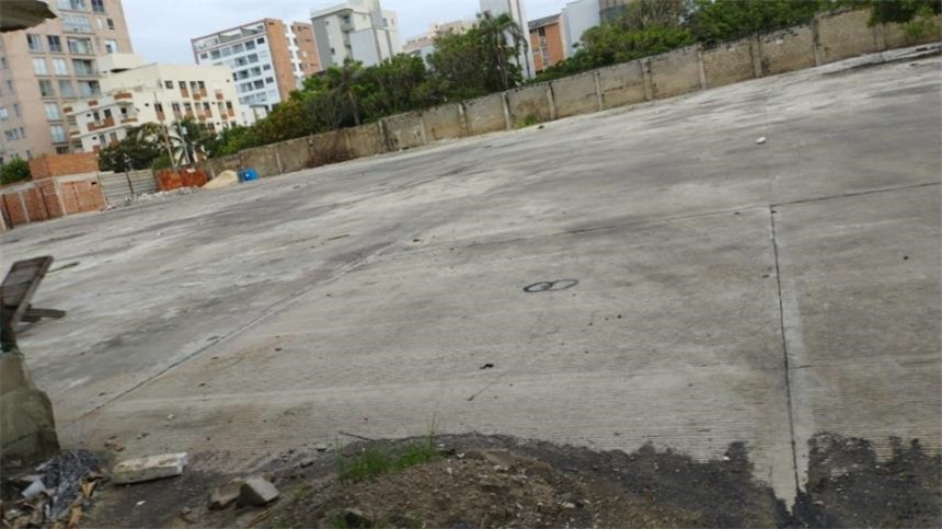Lote en venta en Andalucia, Barranquilla, 8407 m² · foto 3 de 9
