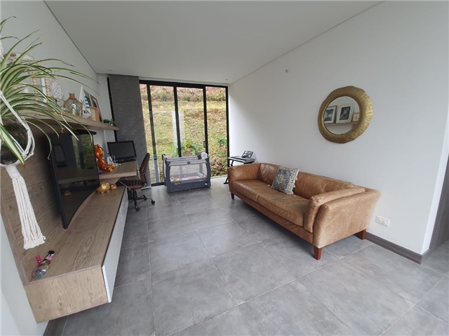 Casa de 3 alcobas en venta en Pantanillo, El Retiro, 248 m² · foto 5 de 13