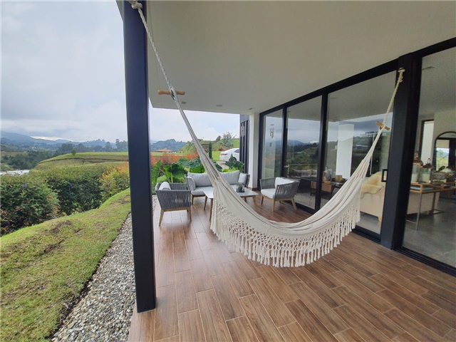 Casa de 3 alcobas en venta en Pantanillo, El Retiro, 248 m² · foto 10 de 13